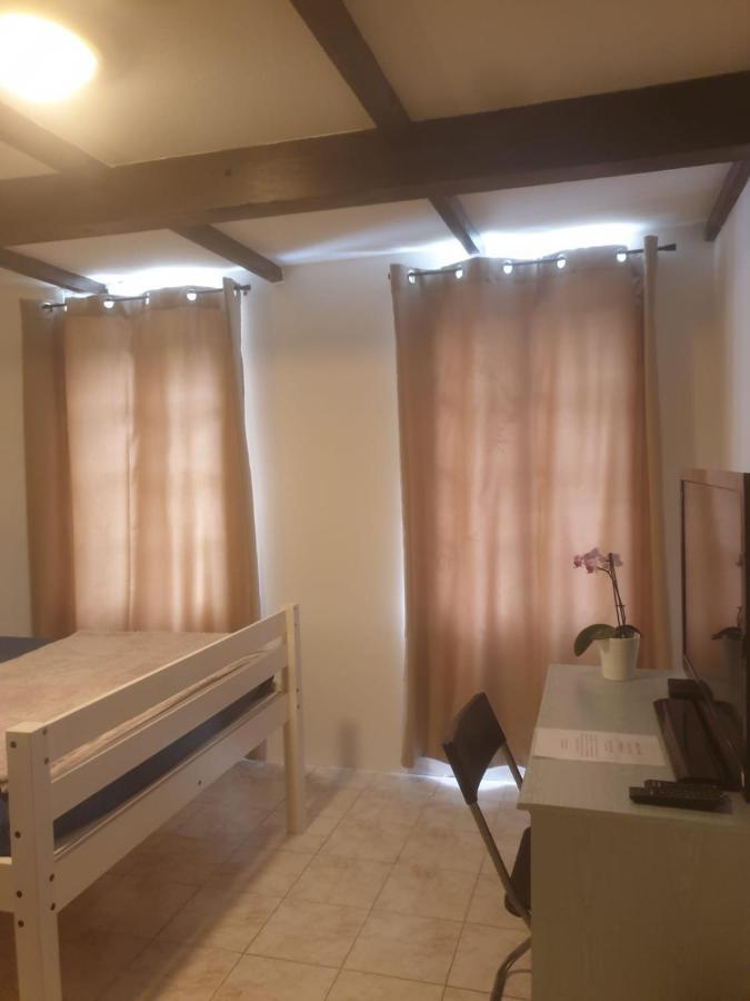Puycalvel Lautrec Chambre Independante A La Campagne מראה חיצוני תמונה
